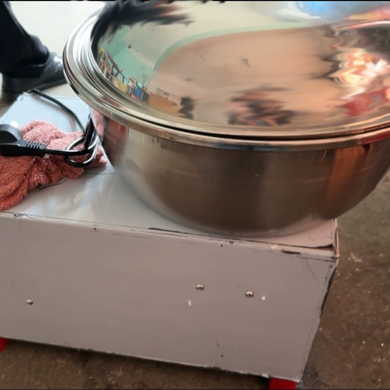 Kitchen Appliances - Teigknetmaschine 220V Elektrische Fleischwolf-Mischmaschine für Pasta